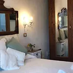 Jess & Joe's בית הארחה 4*