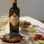 Jess & Joe's בית הארחה 4*