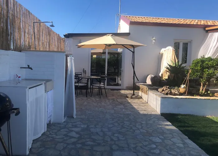 Jess & Joe's Castelvetrano